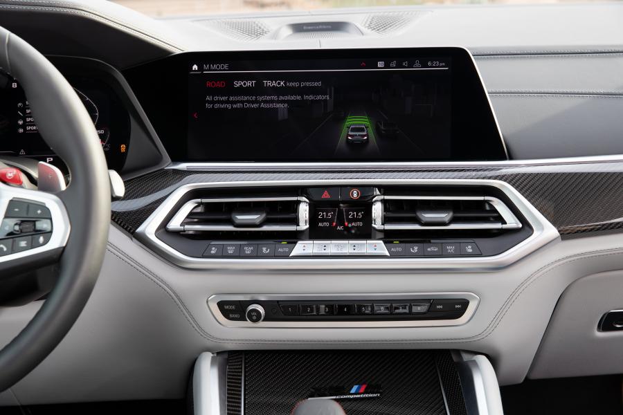 Детали интерьера BMW X6 M Competition (F96) 2020 года  (NA) (фото 132 из 146)